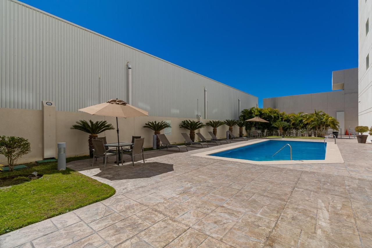 Hotel Aeropuerto Los Cabos Сан-Хосе-дель-Кабо Экстерьер фото