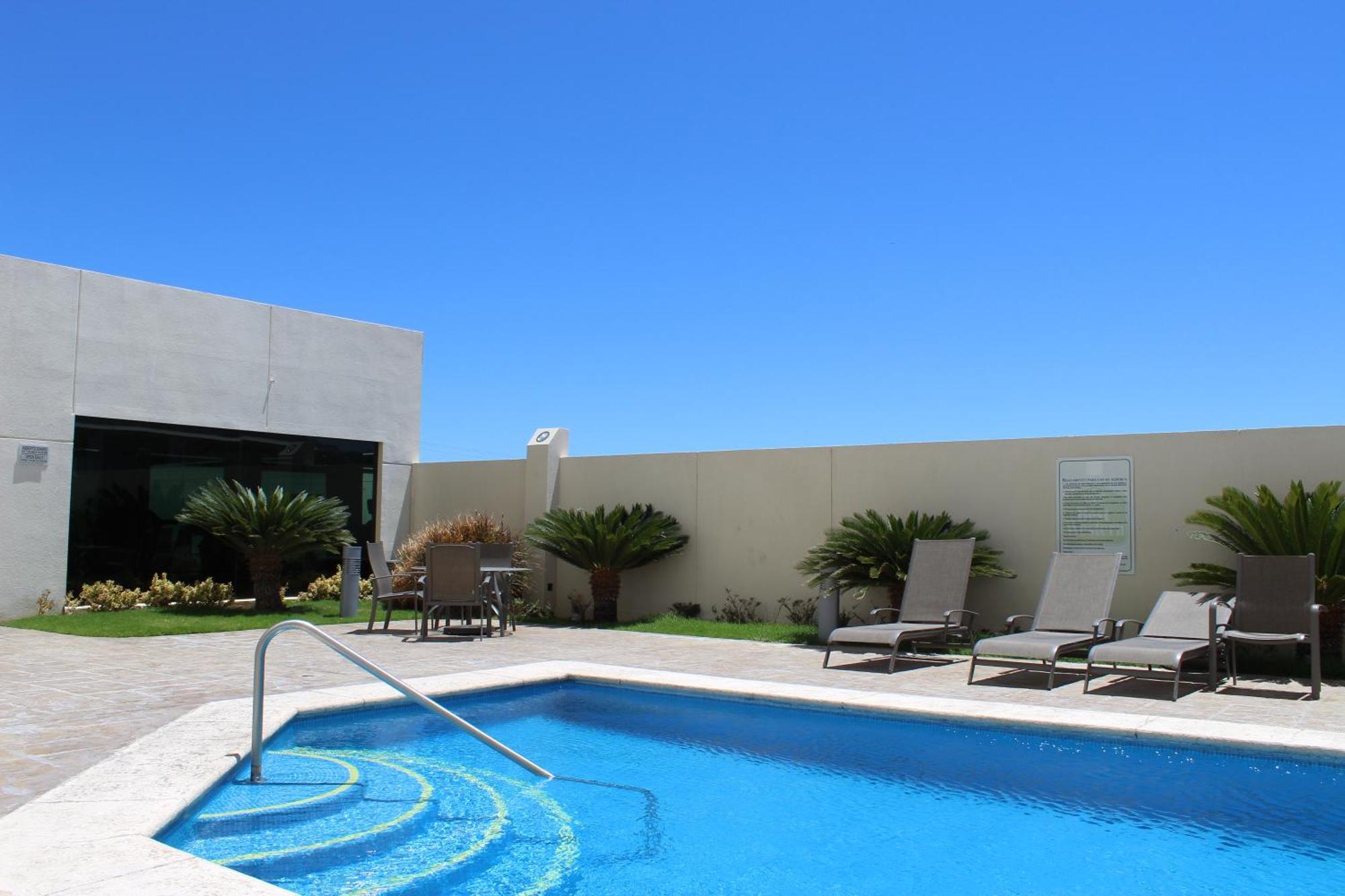 Hotel Aeropuerto Los Cabos Сан-Хосе-дель-Кабо Экстерьер фото